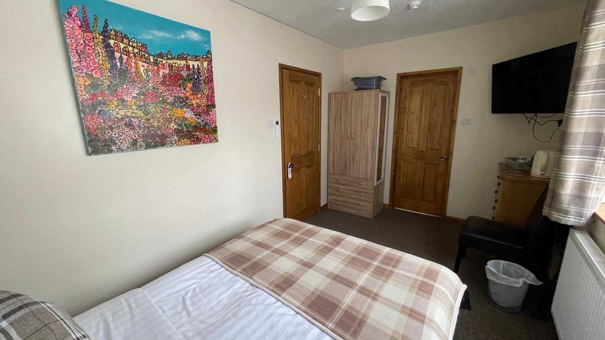 The White Horse Inn, Clun Bagian luar foto